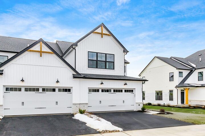 Property Photo: 5494 Dutch Lane OH 43065