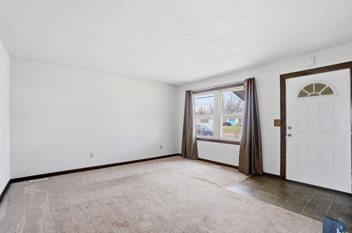 Property Photo:  4050 Millview Court  OH 43207 