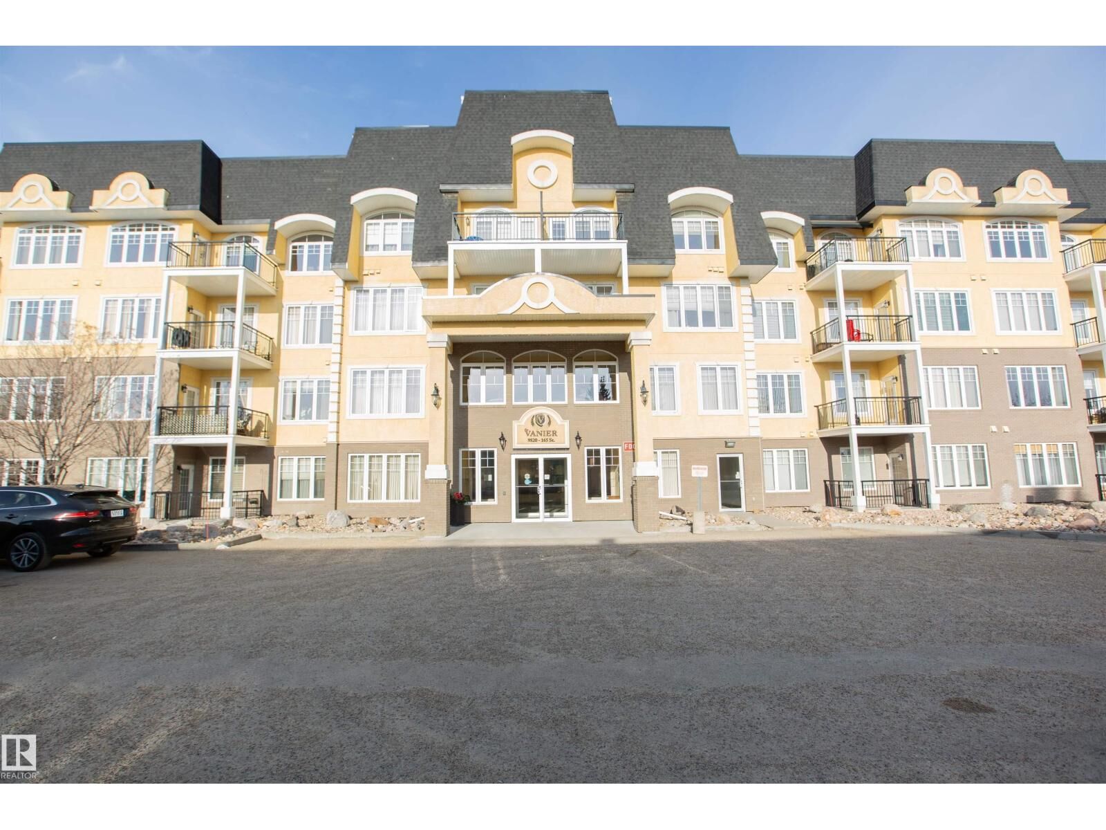 Property Photo:  #404 9820 165 St NW  AB T5P 0N3 