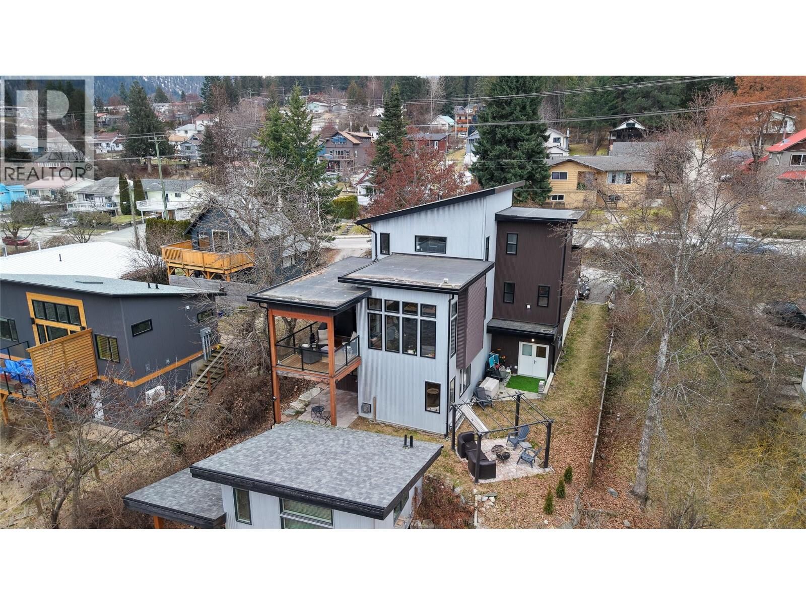 Property Photo:  610 Wasson Street  BC V1L 3G7 