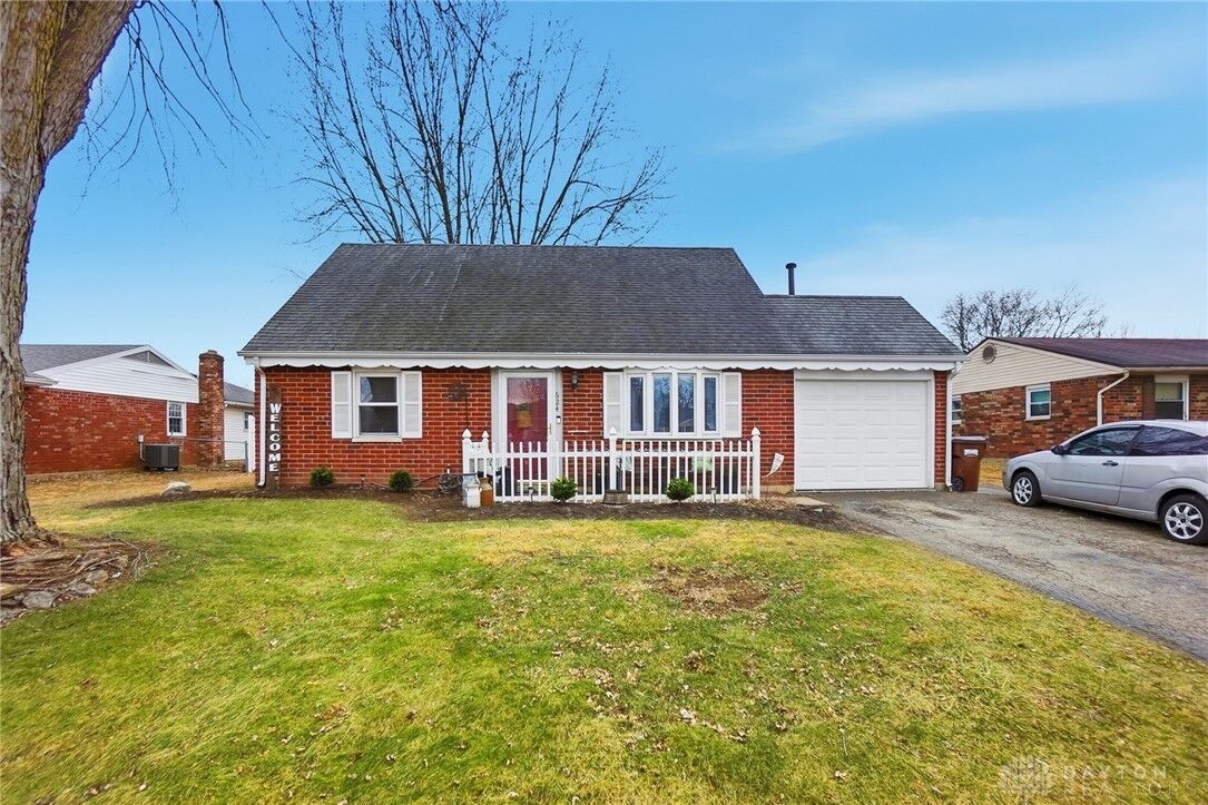 Property Photo: 624 Georgia Drive OH 45385