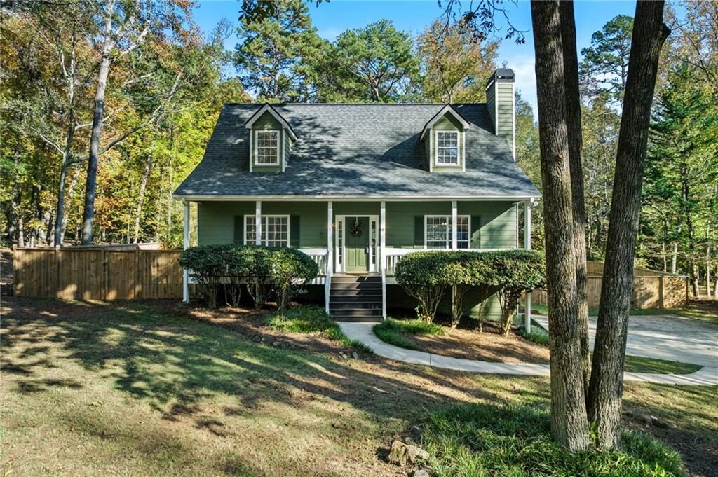 Property Photo: 4230 Jonathan Lane GA 30040
