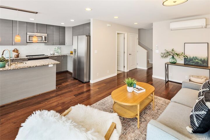 Property Photo:  751 Kinalau Place  HI 96813 