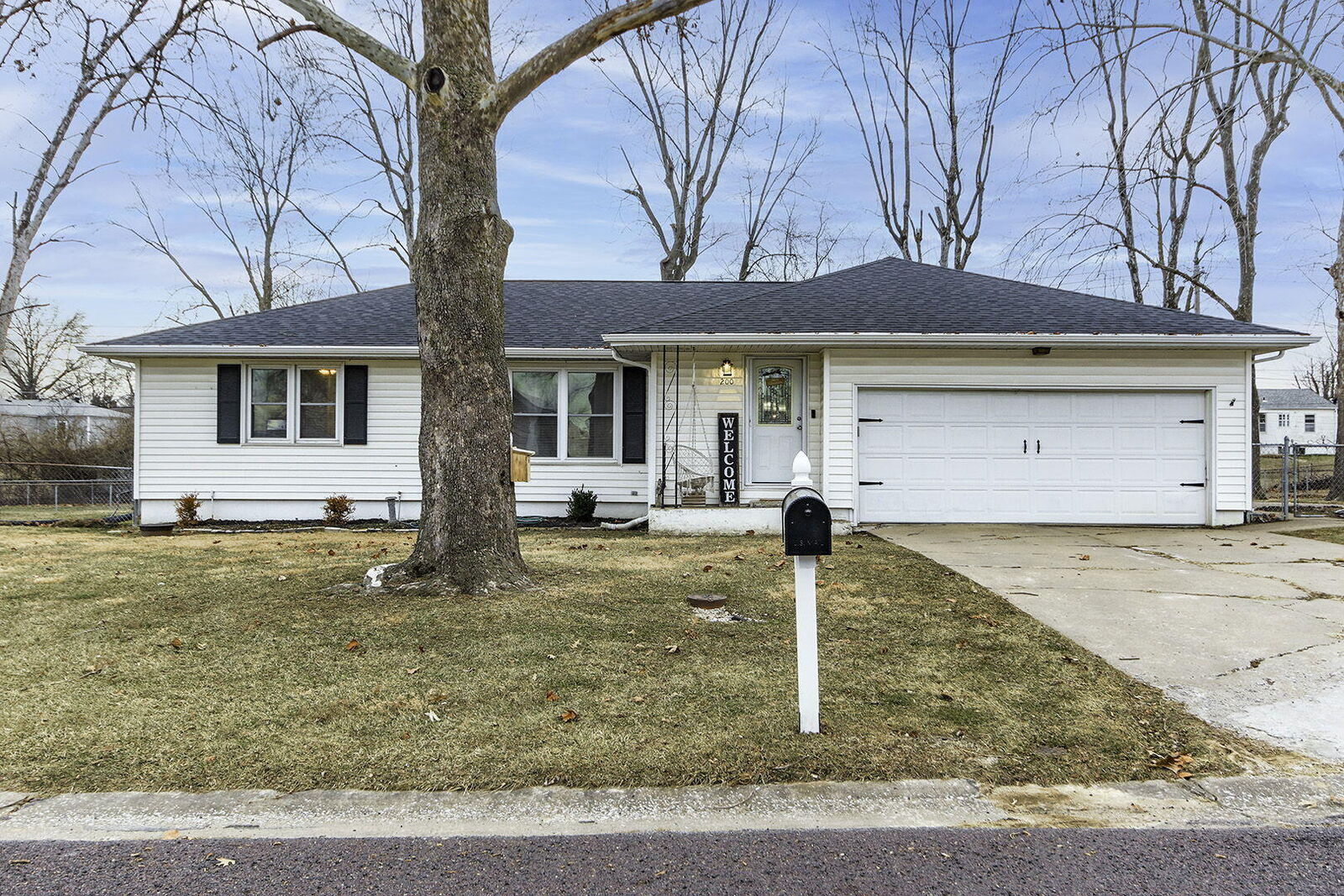 Property Photo:  200 Mary Street  MO 65265 