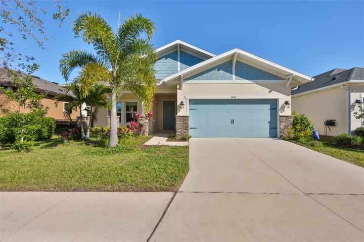 Property Photo: 5839 Silver Sun Drive FL 33572