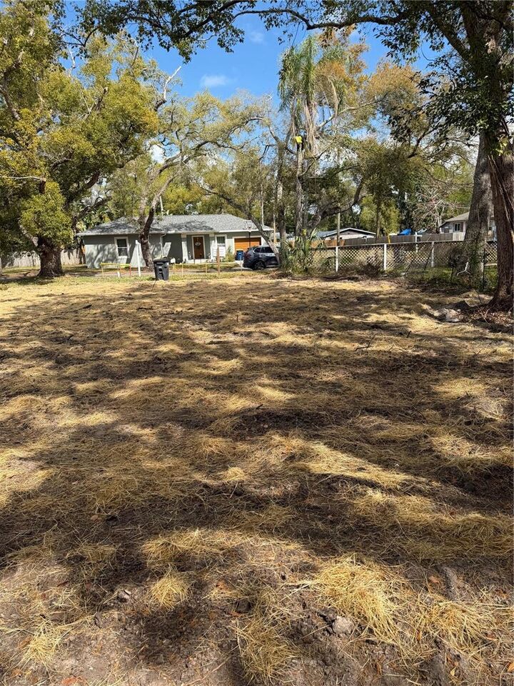 Property Photo: 1007 Jones Street FL 33755