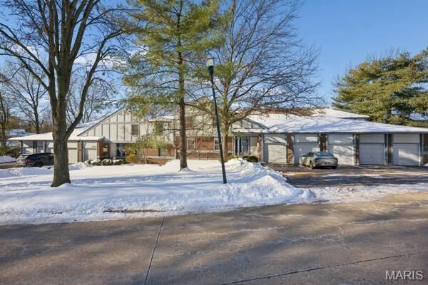 Property Photo: 13131 Royal Pines Drive 3 MO 63146