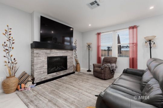 Property Photo: 957 Atkins NV 89027