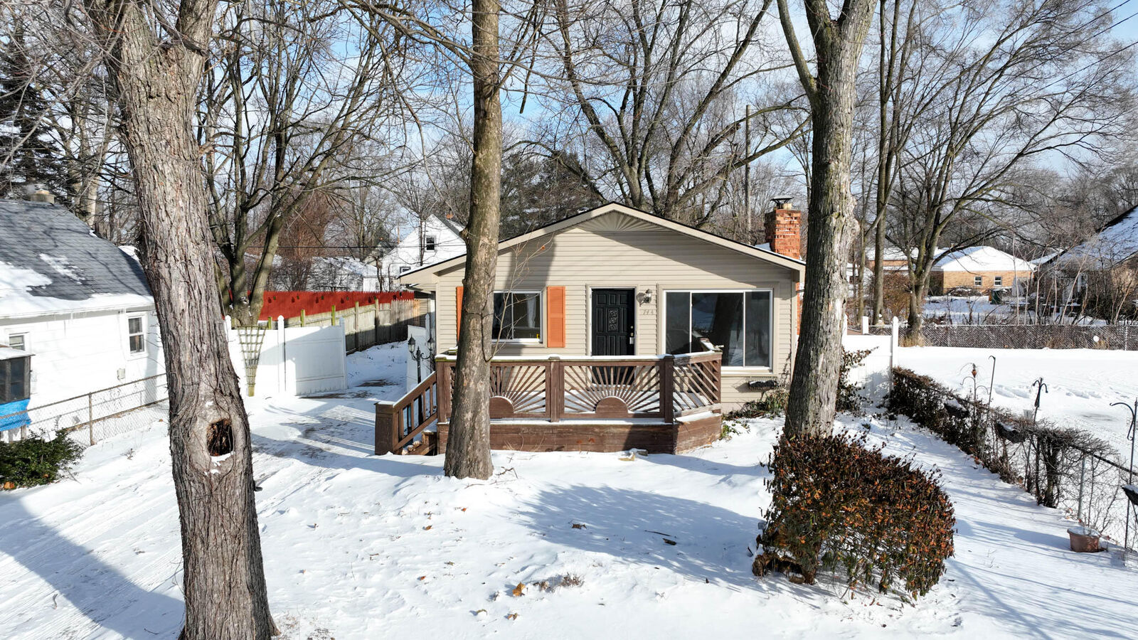 Property Photo:  744 Allen Road  MI 48198 