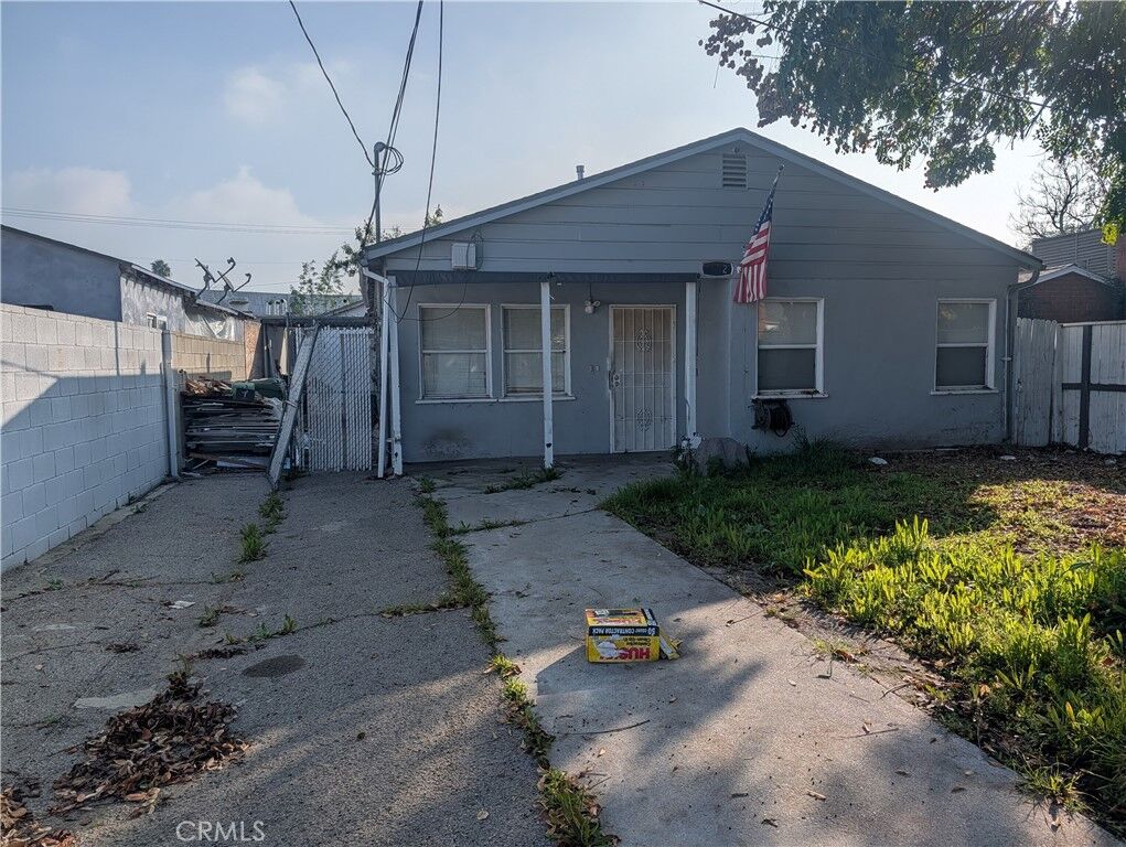 Property Photo:  6742 Nagle  CA 91401 