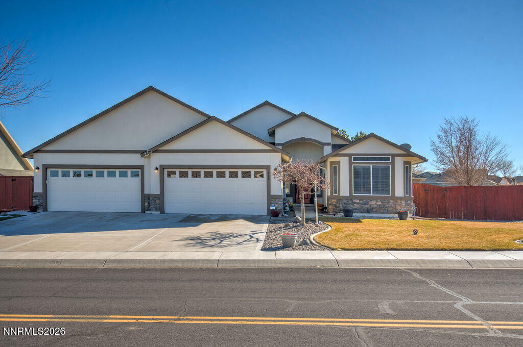 Property Photo: 400 Dog Leg Drive NV 89408
