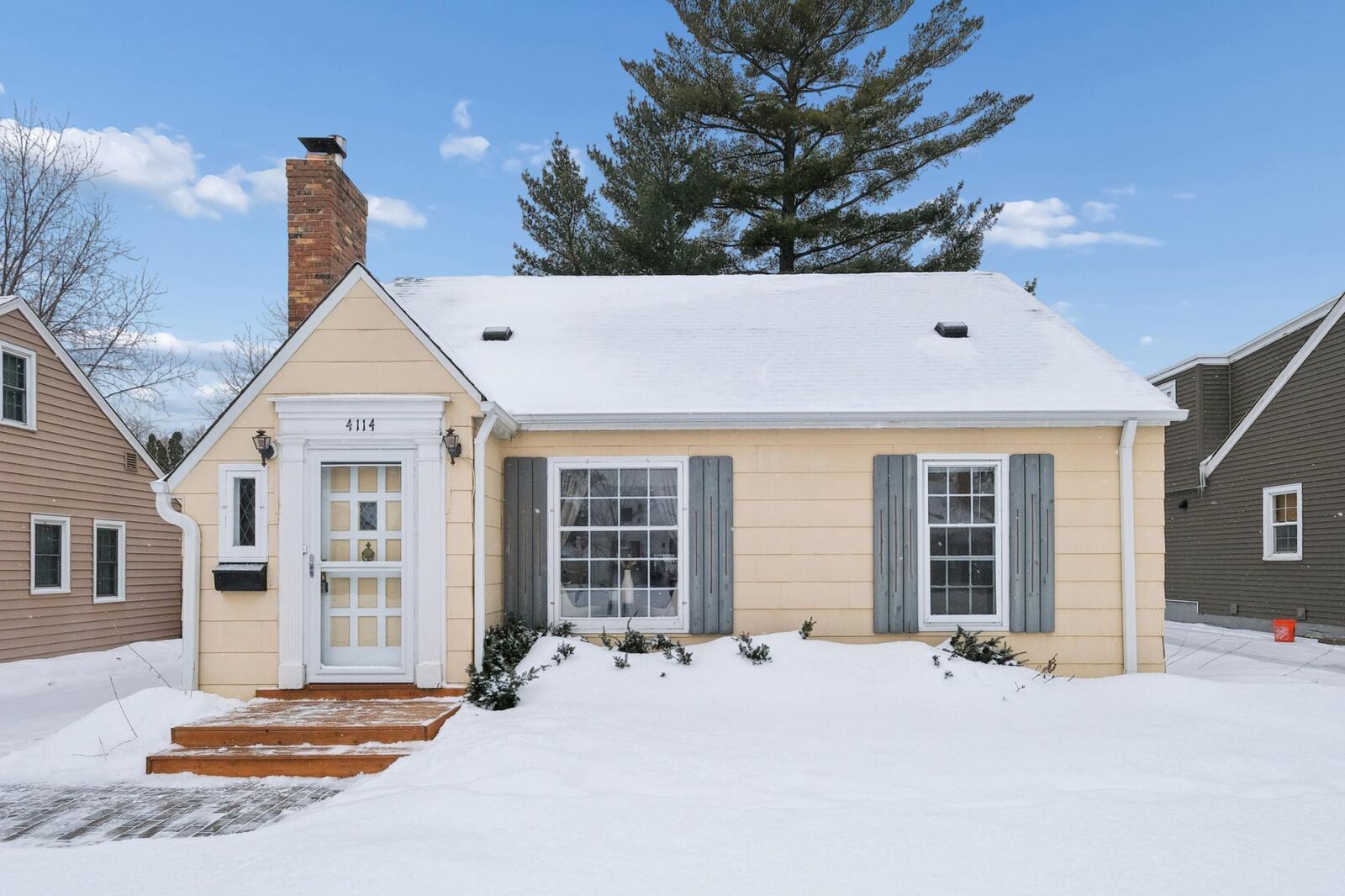 Property Photo:  4114 Xenwood Avenue S  MN 55416 