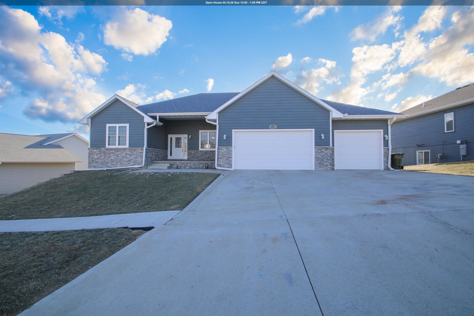 Property Photo:  4248 Fieldcrest Drive  IA 51103 