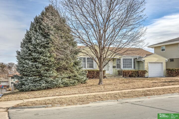 Property Photo: 1829 Robertson Drive NE 68114