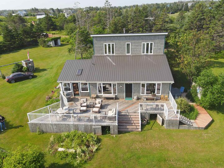 Property Photo: 7 Bayside Crescent PE C0A 1S0