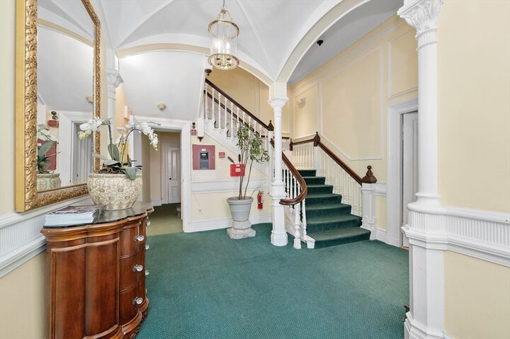 Property Photo: 365 Beacon St MA 02116