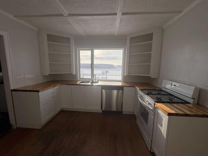 Property Photo: 40025 Range Road 222 AB T0M 0X0