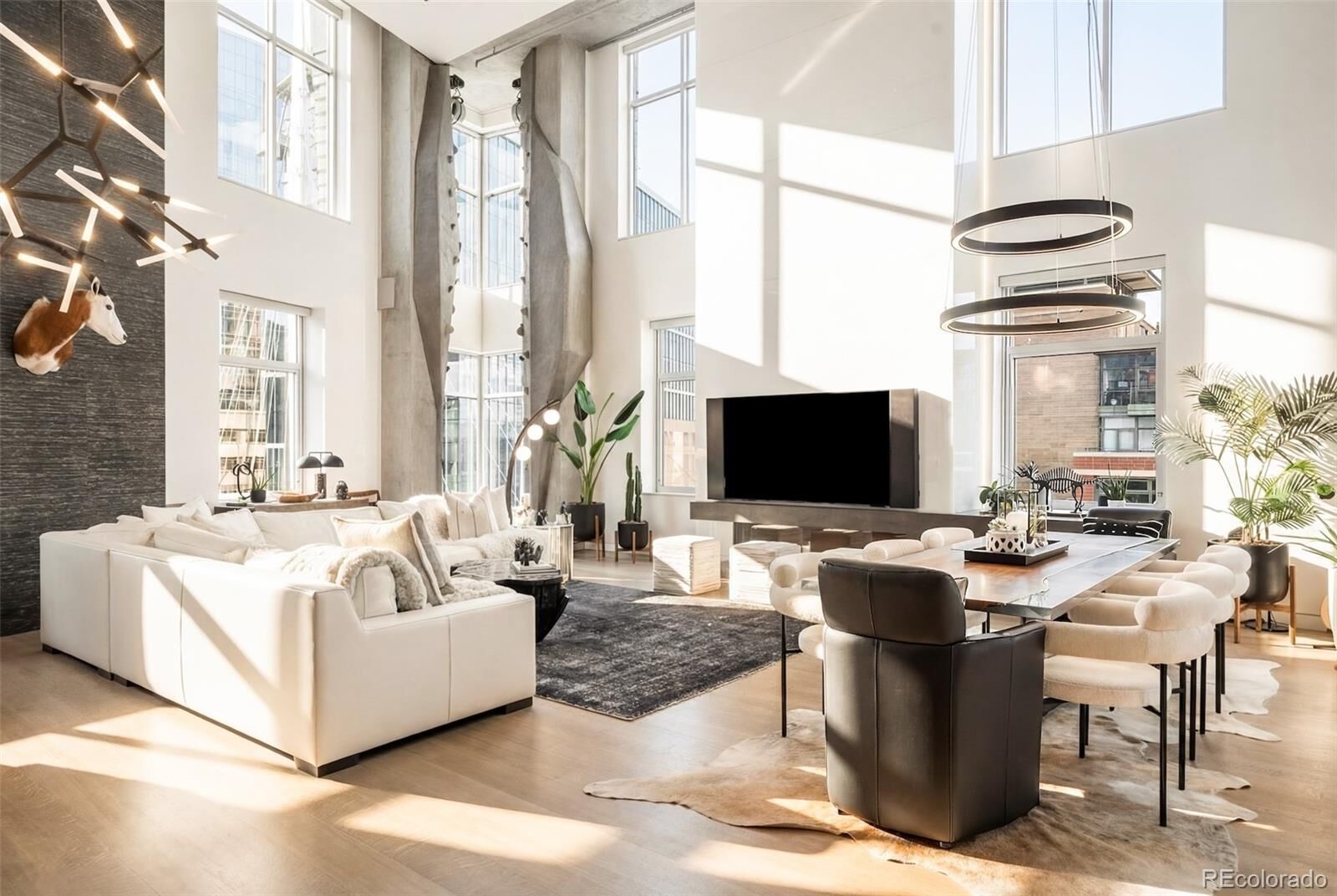 Property Photo:  1610 Little Raven Street Ph6  CO 80202 