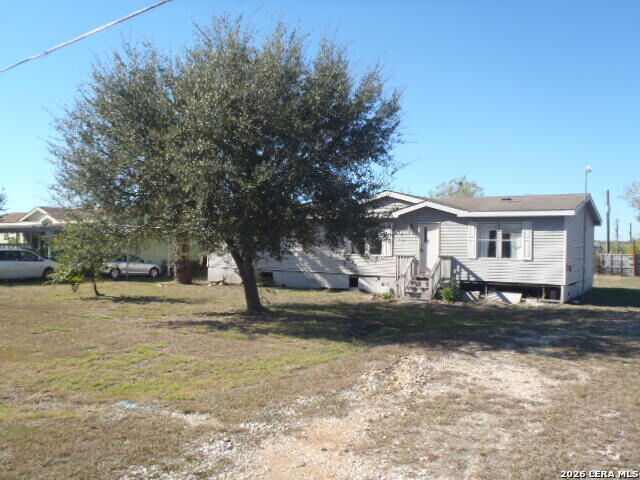 Property Photo: 114 Rosemary Loop TX 78130