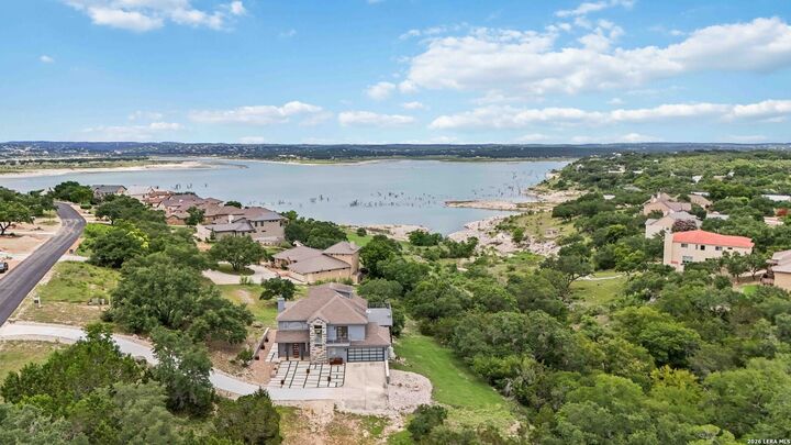 Property Photo:  378 Oak Shores Dr  TX 78133 