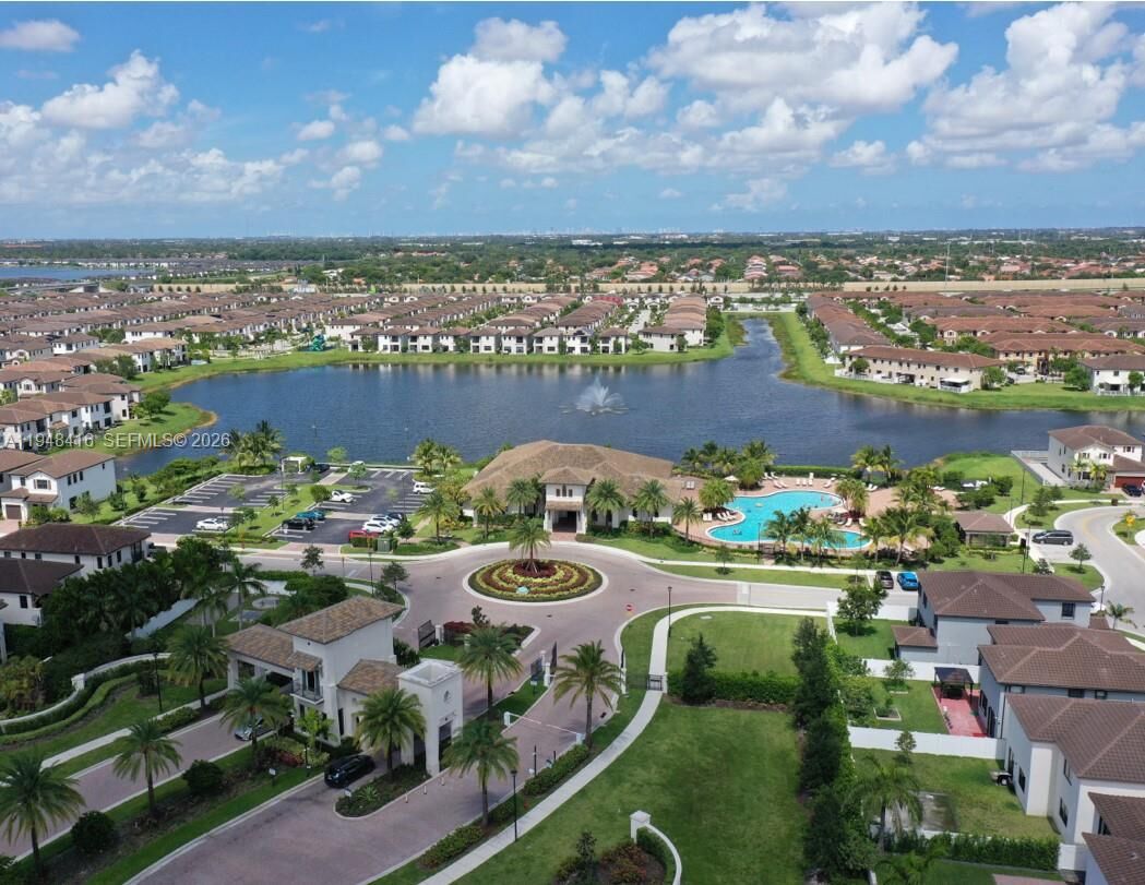 Property Photo:  3209 W 98th Pl  FL 33018 