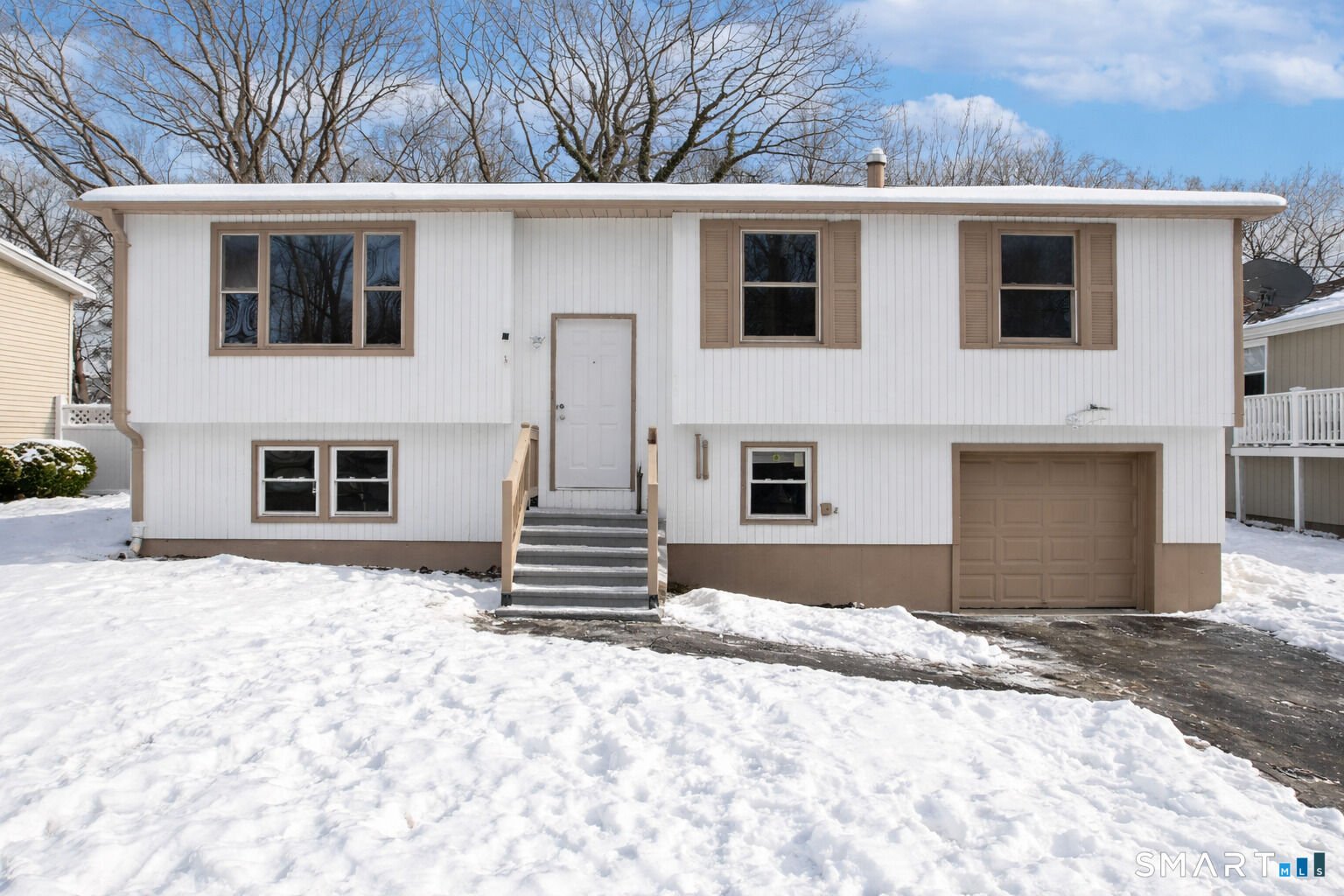 Property Photo: 70 Coleman Street CT 06516