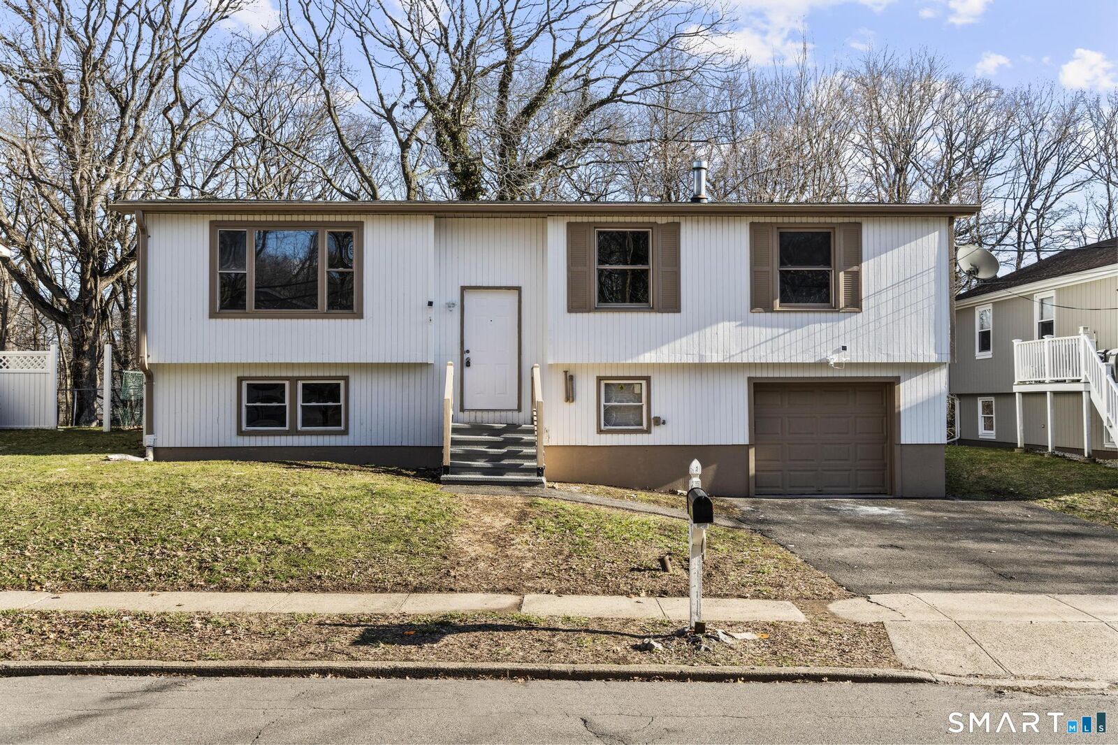 Property Photo: 70 Coleman Street CT 06516