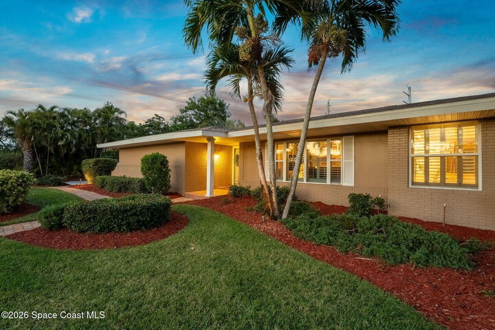 Property Photo: 704 Malibu Lane FL 32903