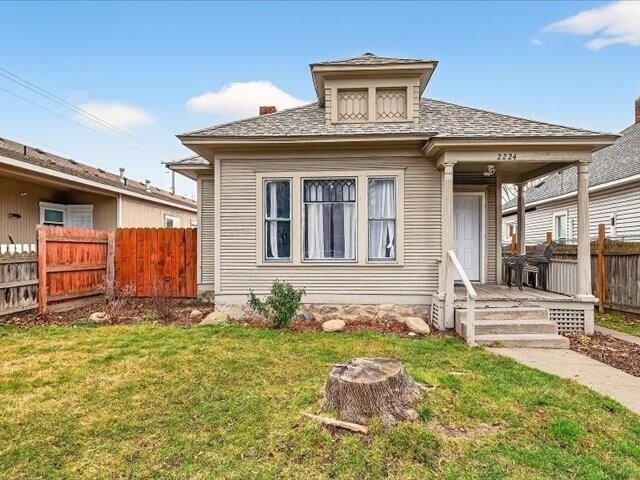Property Photo:  2224 W Boone Ave  WA 99201 