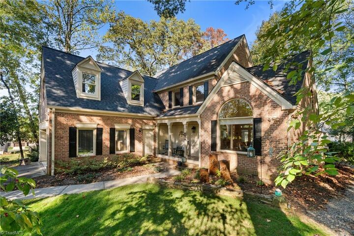 Property Photo:  3707 Bradwyck Circle  NC 27104 