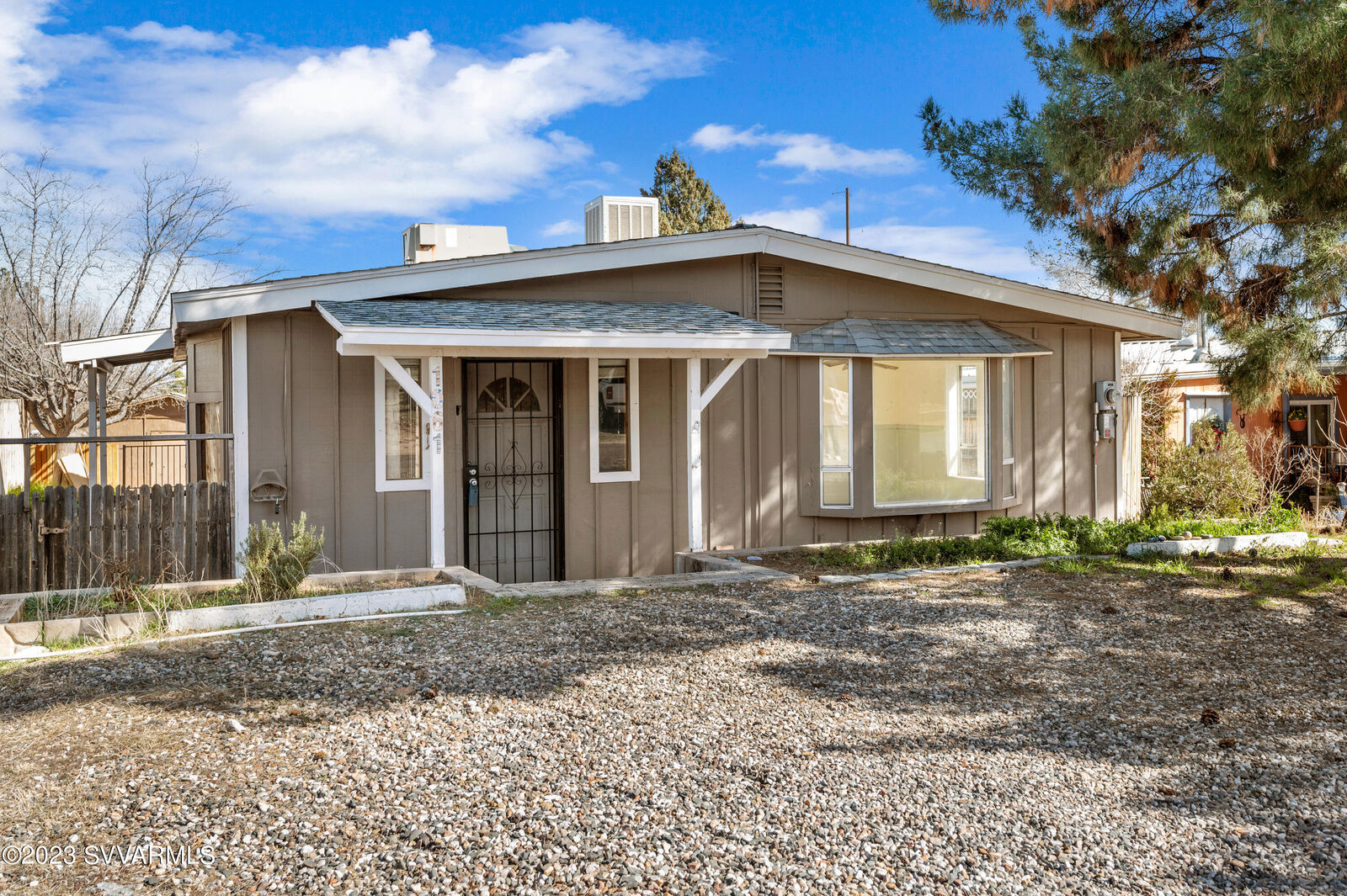 Property Photo: 1061 Calle Tomallo AZ 86324