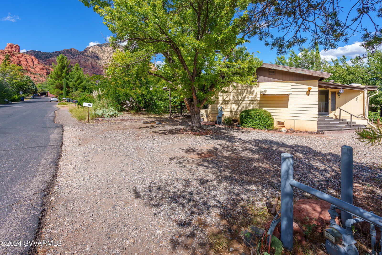 Property Photo:  220 Stardust Lane  AZ 86336 