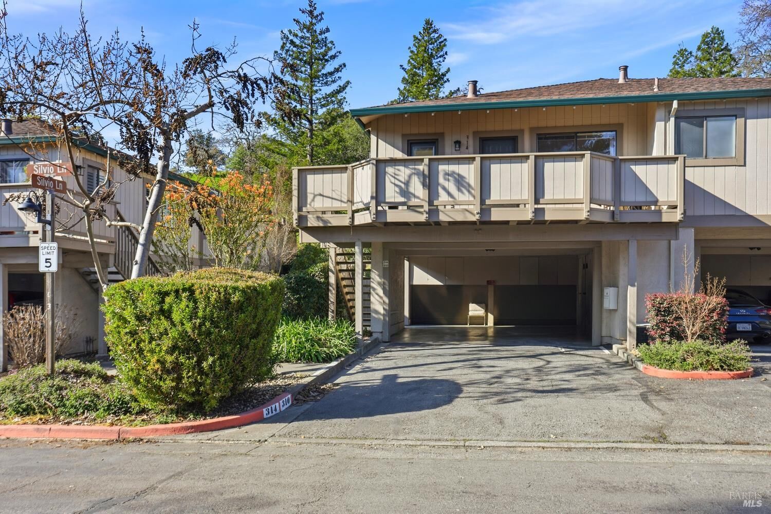 Property Photo: 314 Silvio Lane CA 94947