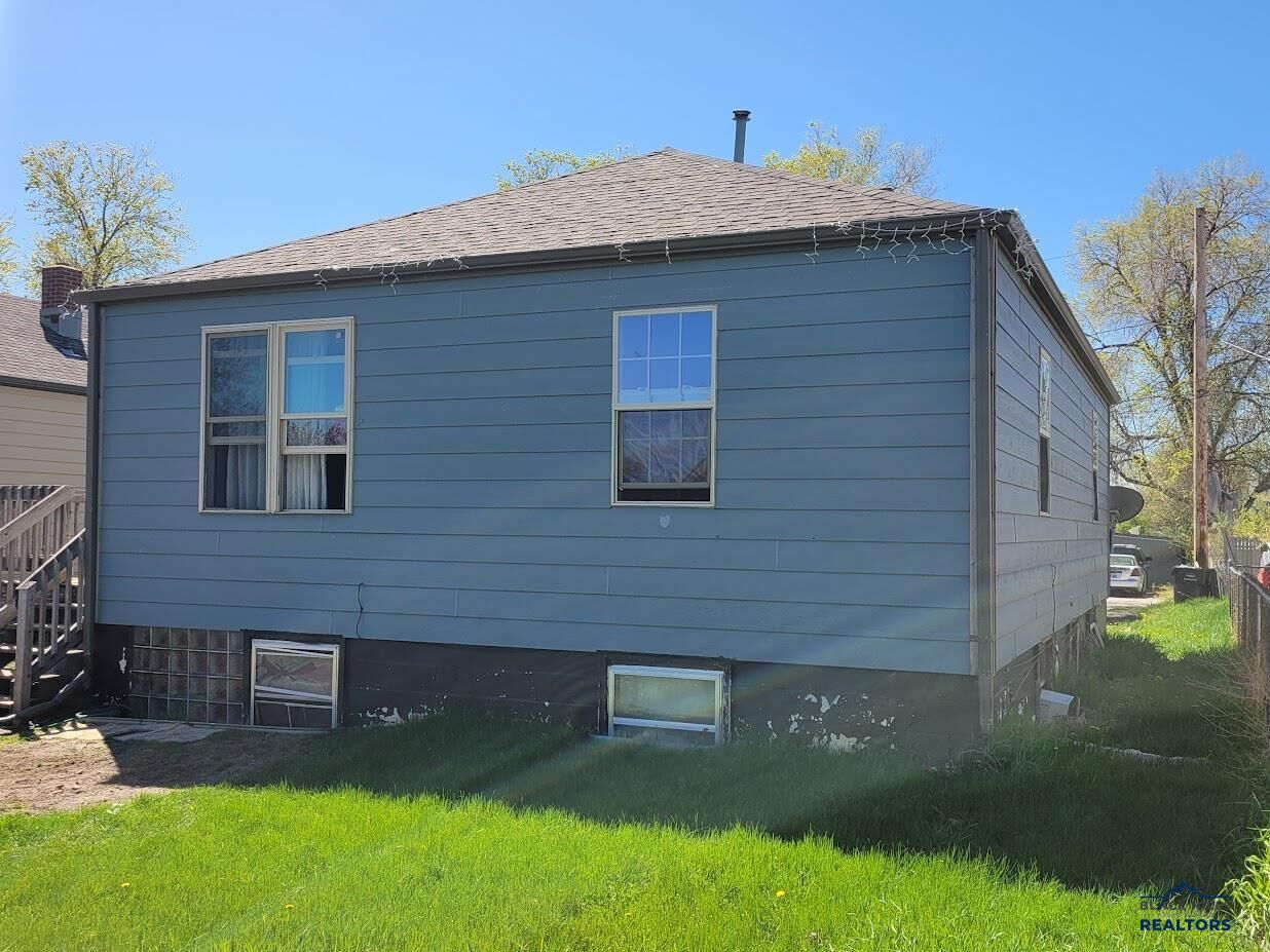 Property Photo:  217 E Monroe St  SD 57701 