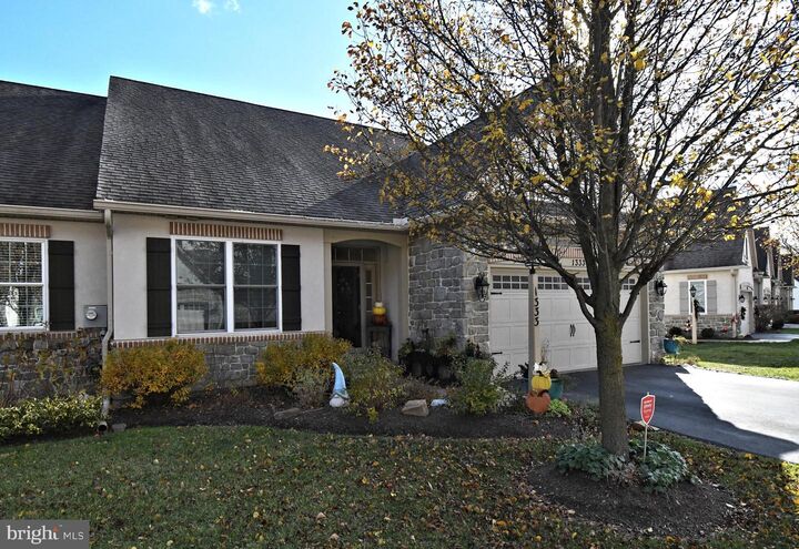 Property Photo: 1333 S Red Maple Way PA 19335