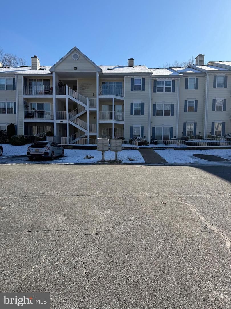 Property Photo:  53 Navajo Court  NJ 08205 