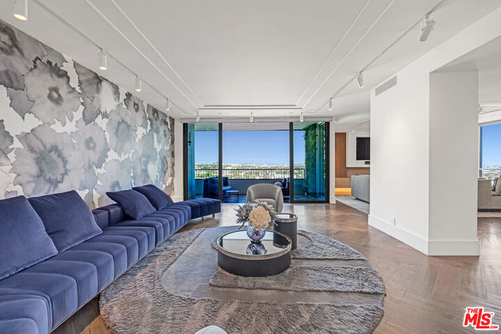 Property Photo: 1100 Alta Loma Rd CA 90069