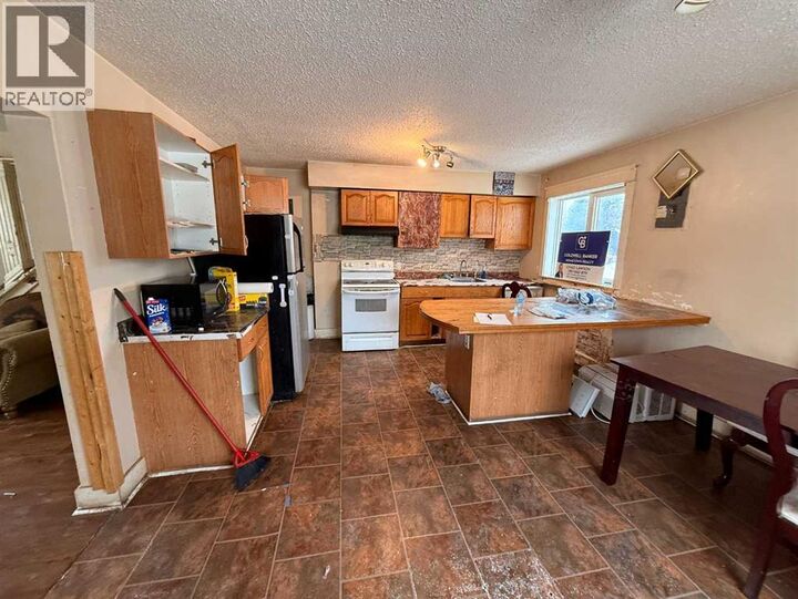 Property Photo: 305 5 Street AB T9W 1A5