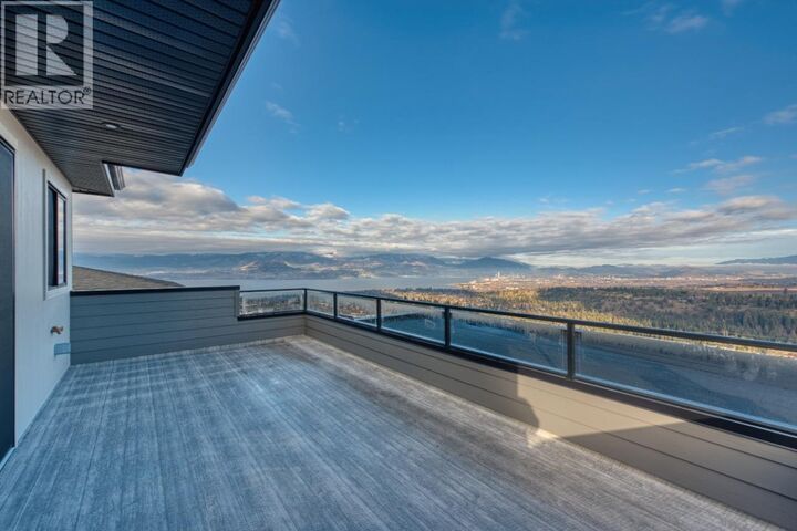 Property Photo: 1030 Emslie Street BC V1W 0C3