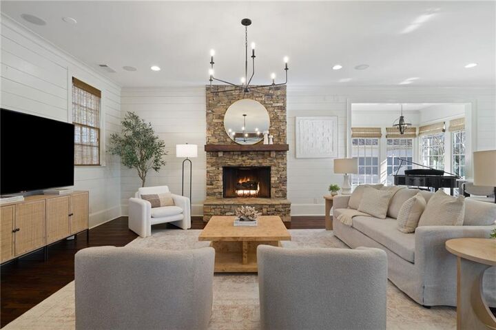 Property Photo:  7155 Round Road  GA 30040 