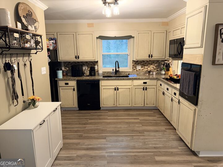 Property Photo:  171 Candy Circle  GA 30683 