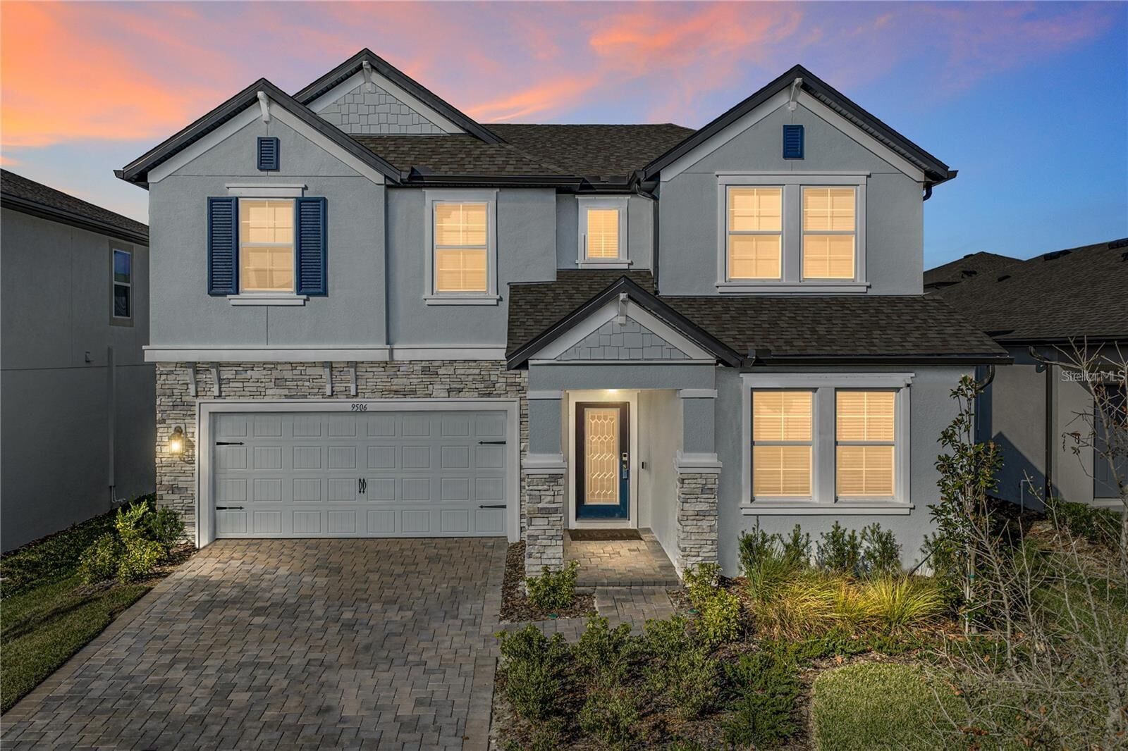 Property Photo:  9506 Crescent Ray Drive  FL 33545 