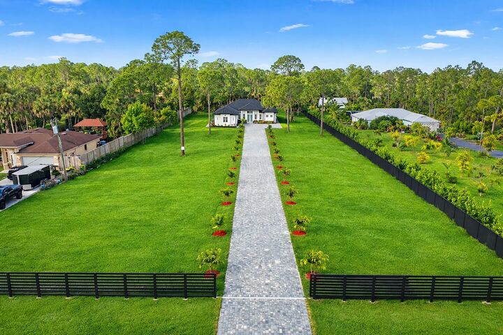 Property Photo:  1687 19th Street SW  FL 34117 