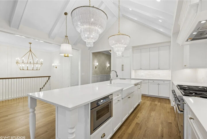 Property Photo: 6206 Flagg Creek Lane IL 60558