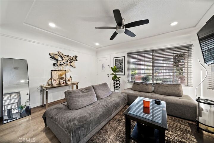 Property Photo:  1747 N Avenue 46  CA 90041 