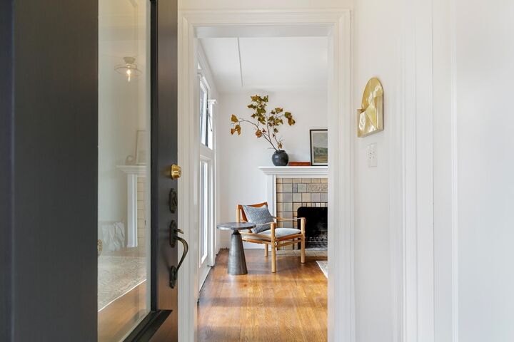 Property Photo:  2417 Marti Rae Ct  CA 94501 