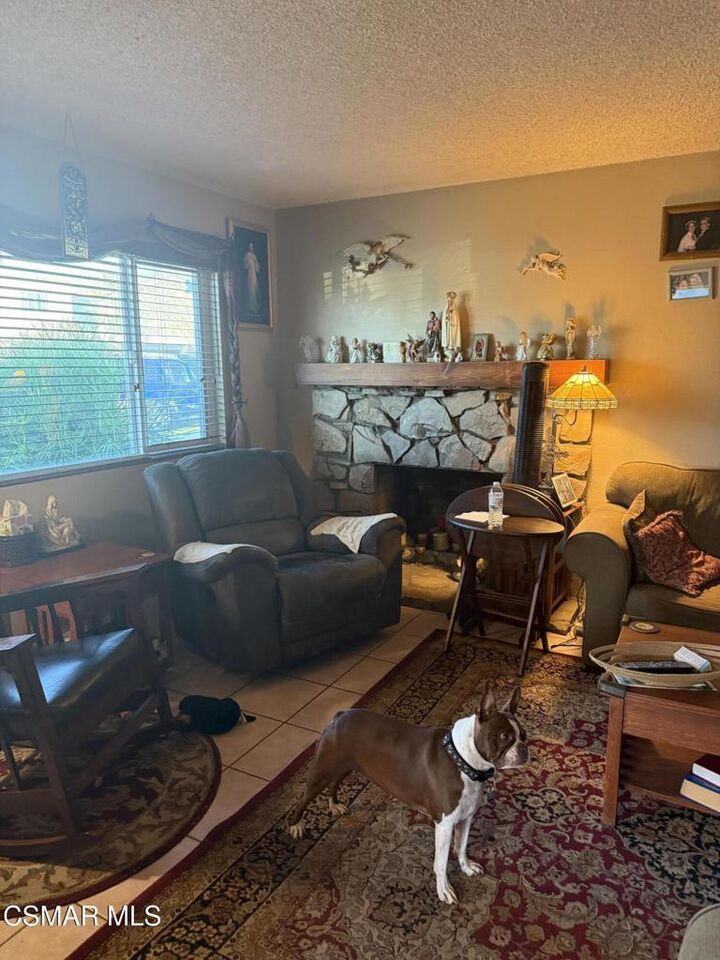 Property Photo:  938 Ventura Avenue  CA 93065 