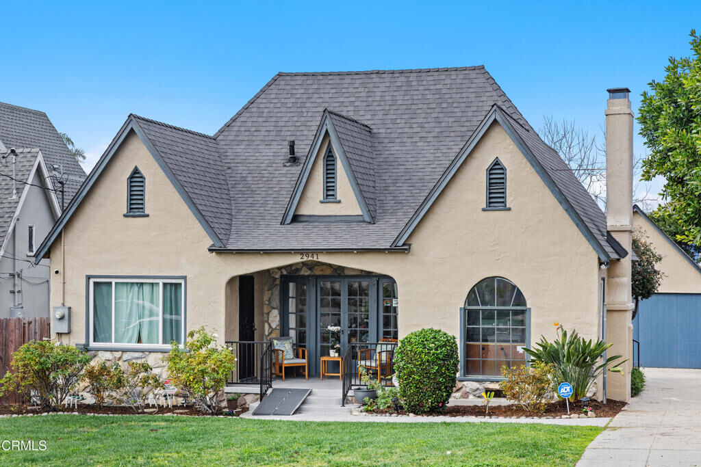 Property Photo:  2941 Glenrose Avenue  CA 91001 