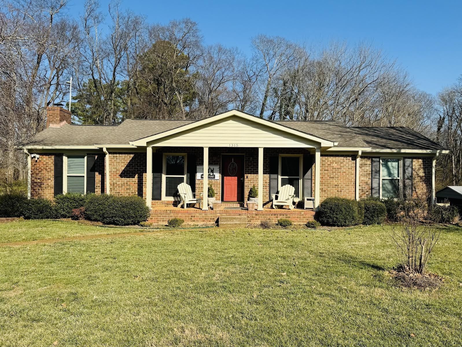 Property Photo:  1315 Jewell Dr  TN 38401 