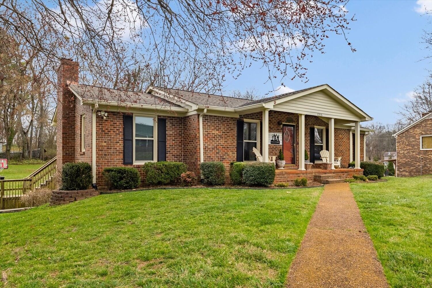 Property Photo:  1315 Jewell Dr  TN 38401 